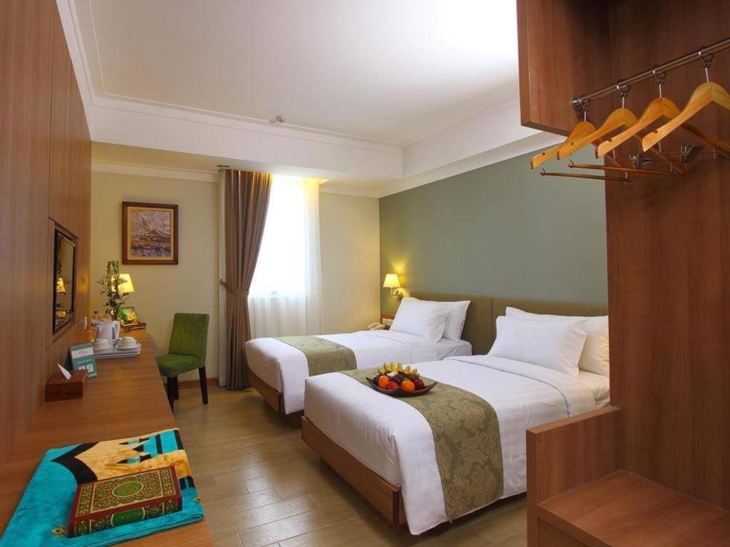Aziza Syariah Hotel Solo By Horison מראה חיצוני תמונה
